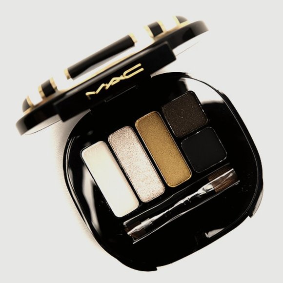 MAC Stroke of Midnight Smoky Palette - Picture 2 of 2